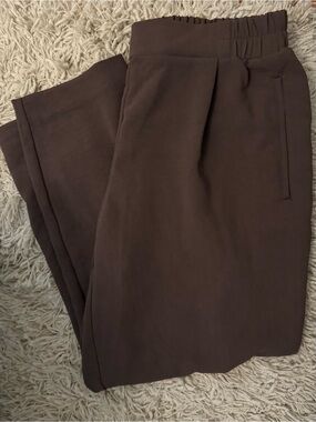 A New Day Brown front pleat dress pants